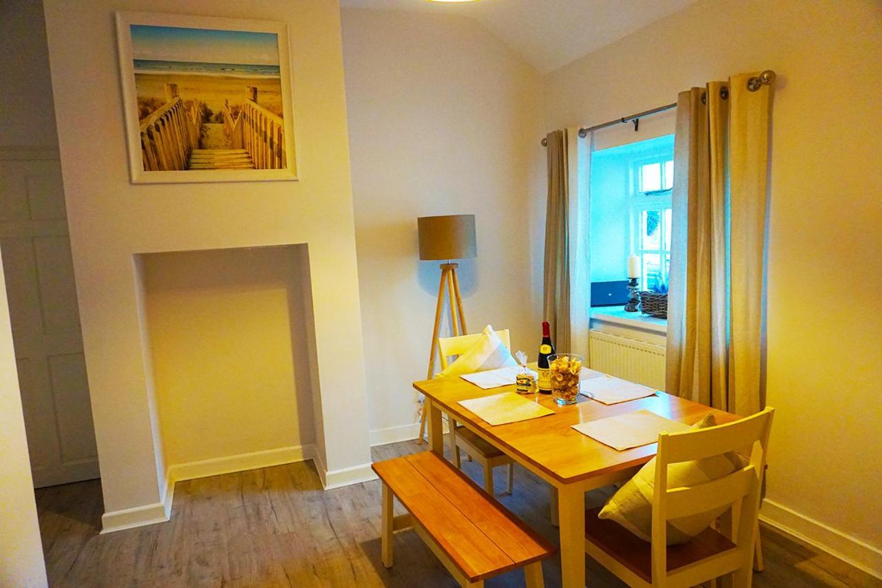 Staycation At Pine Cottage, A Newly Refurbished Holiday Cottage Goodwick Bagian luar foto