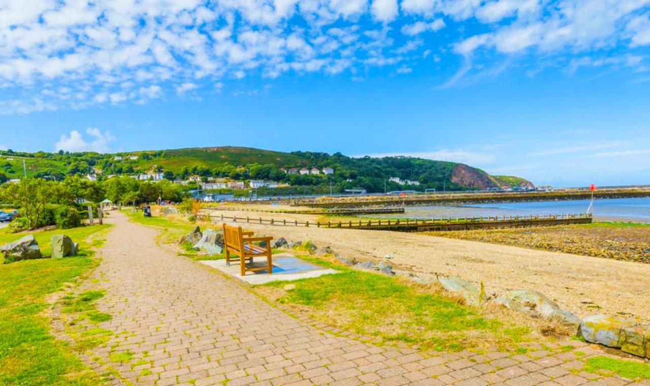 Staycation At Pine Cottage, A Newly Refurbished Holiday Cottage Goodwick Bagian luar foto